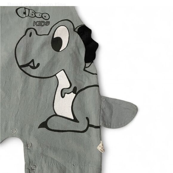 Baby Boy Dinosaur Romper – Size 6-9 Months, New Without Tag - Picture 2 of 3